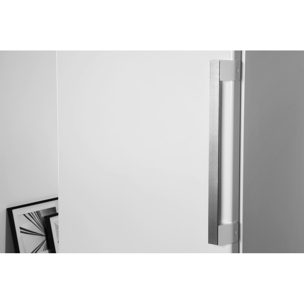 WHIRLPOOL UW8F2YWBIF2 vrijstaande vriezer - 188cm
