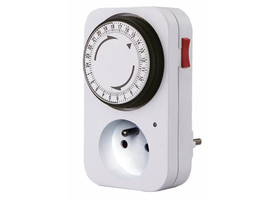 VELLEMAN E305D3 24-uurs timer, mechanisch, 230 V, 16 A, 3680 W, Franse aarding type E, wit