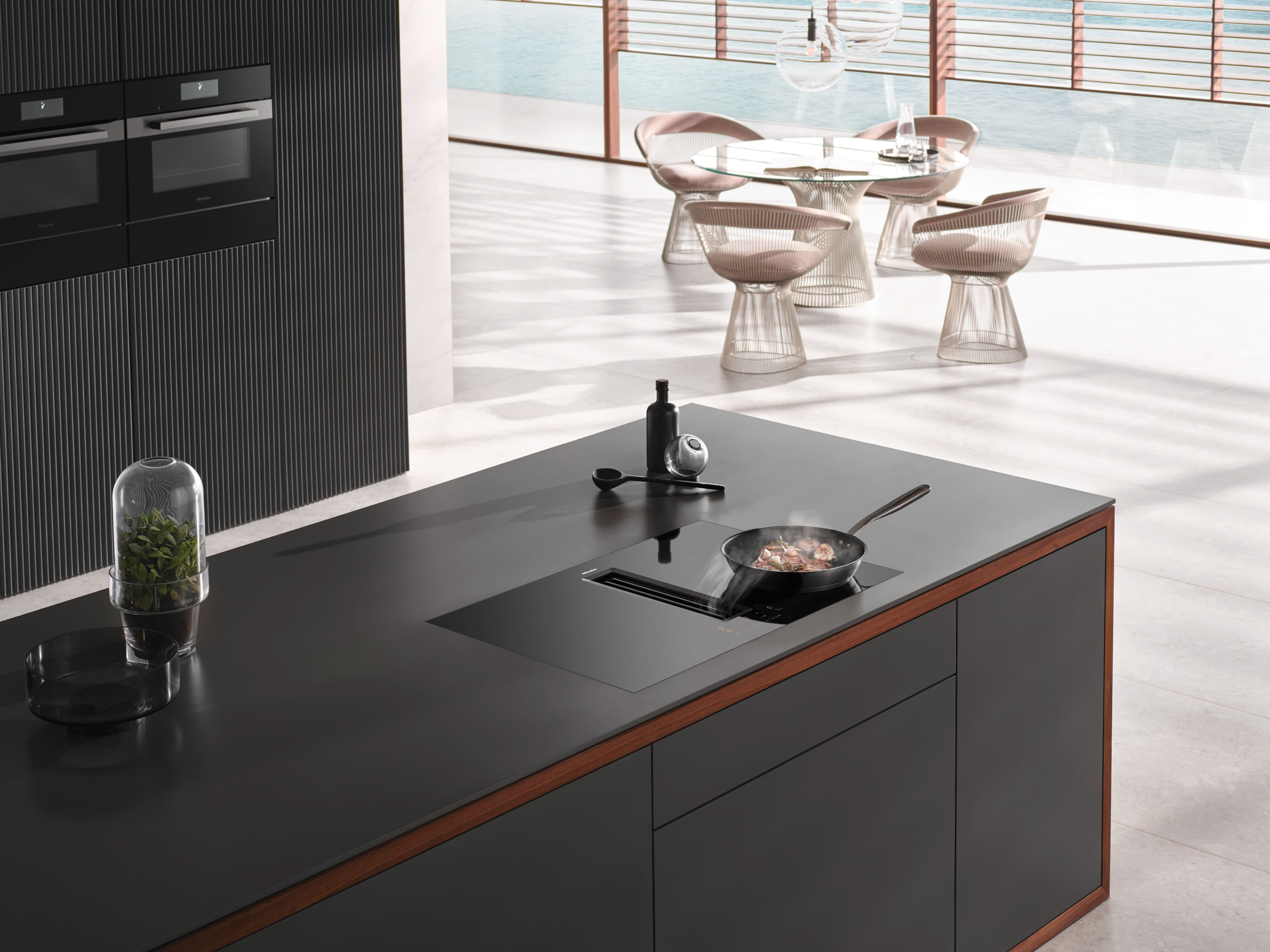 MIELE KMDA7272FL-UBLACK kookplaat met afzuiging - 80cm