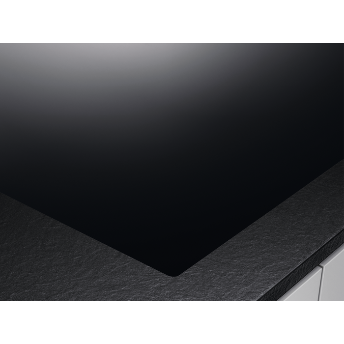 AEG CCE84751CB 8000 kookplaat met afzuiging - 83cm AEG CCE84751CB 8000 kookplaat met afzuiging - 83cm