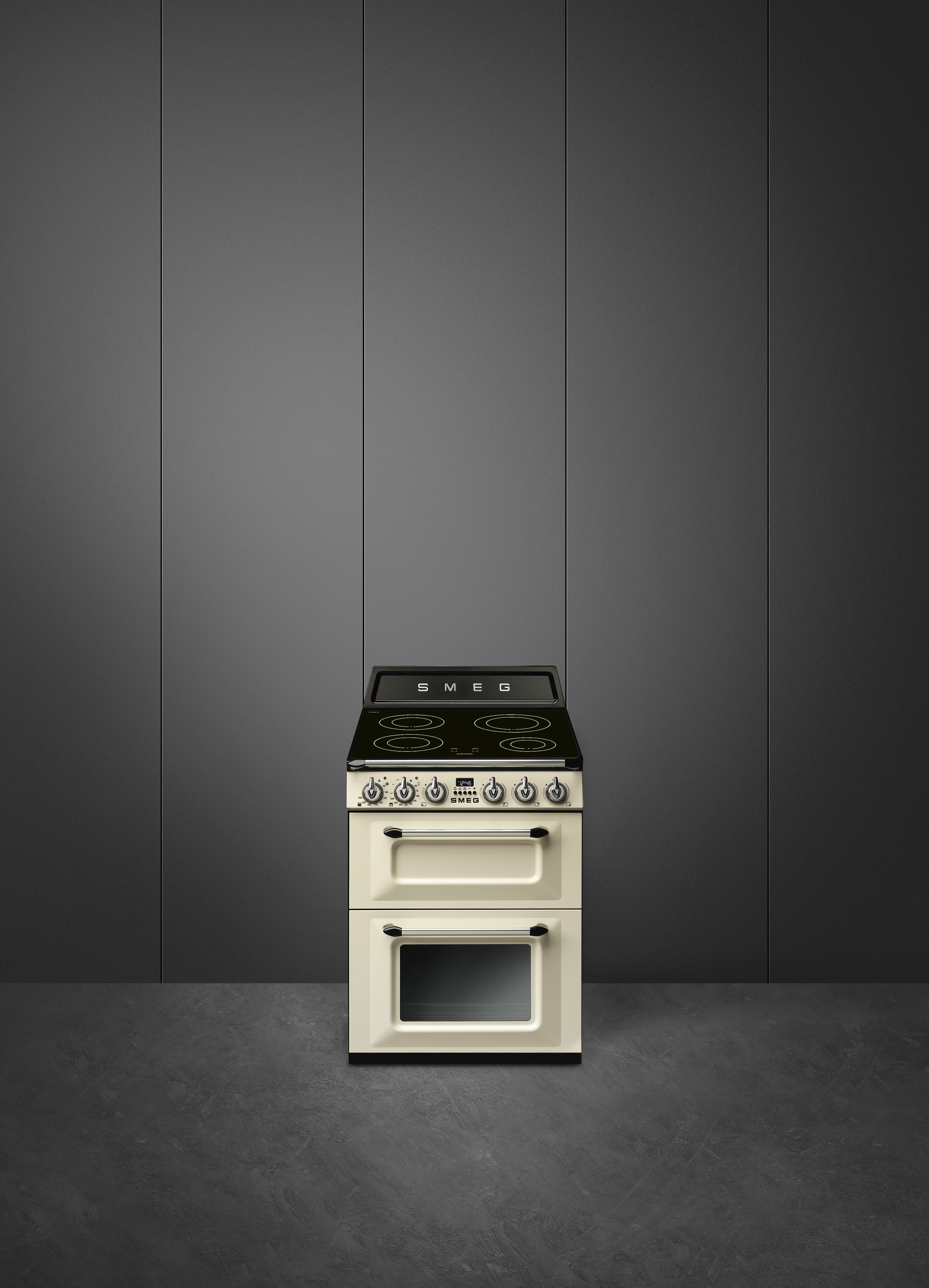 SMEG TR62IP2 fornuis met inductie kookplaat - 60cm