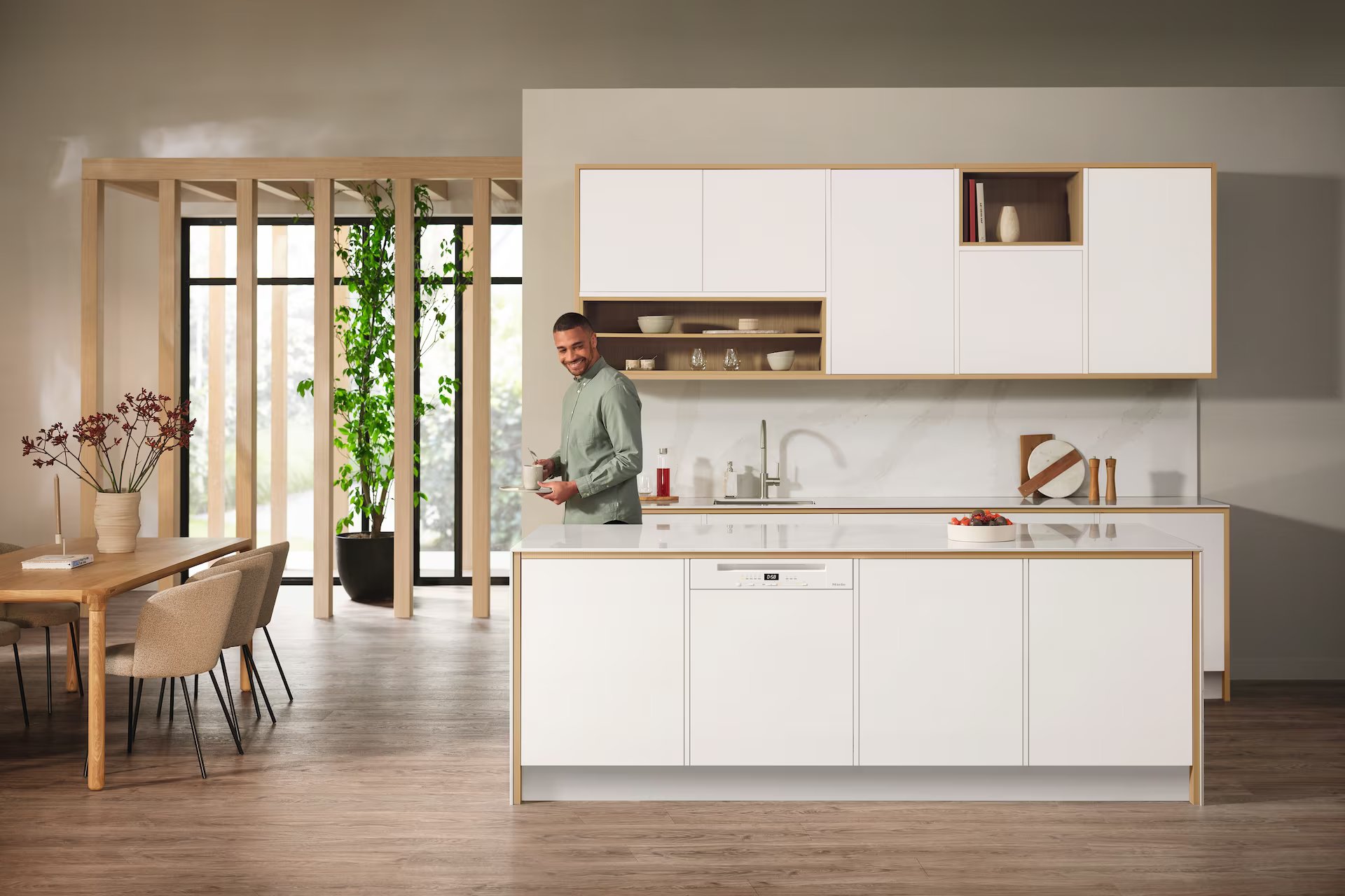MIELE G5811SCIACTIVEPLUSBW vaatwasser met bedieningspaneel