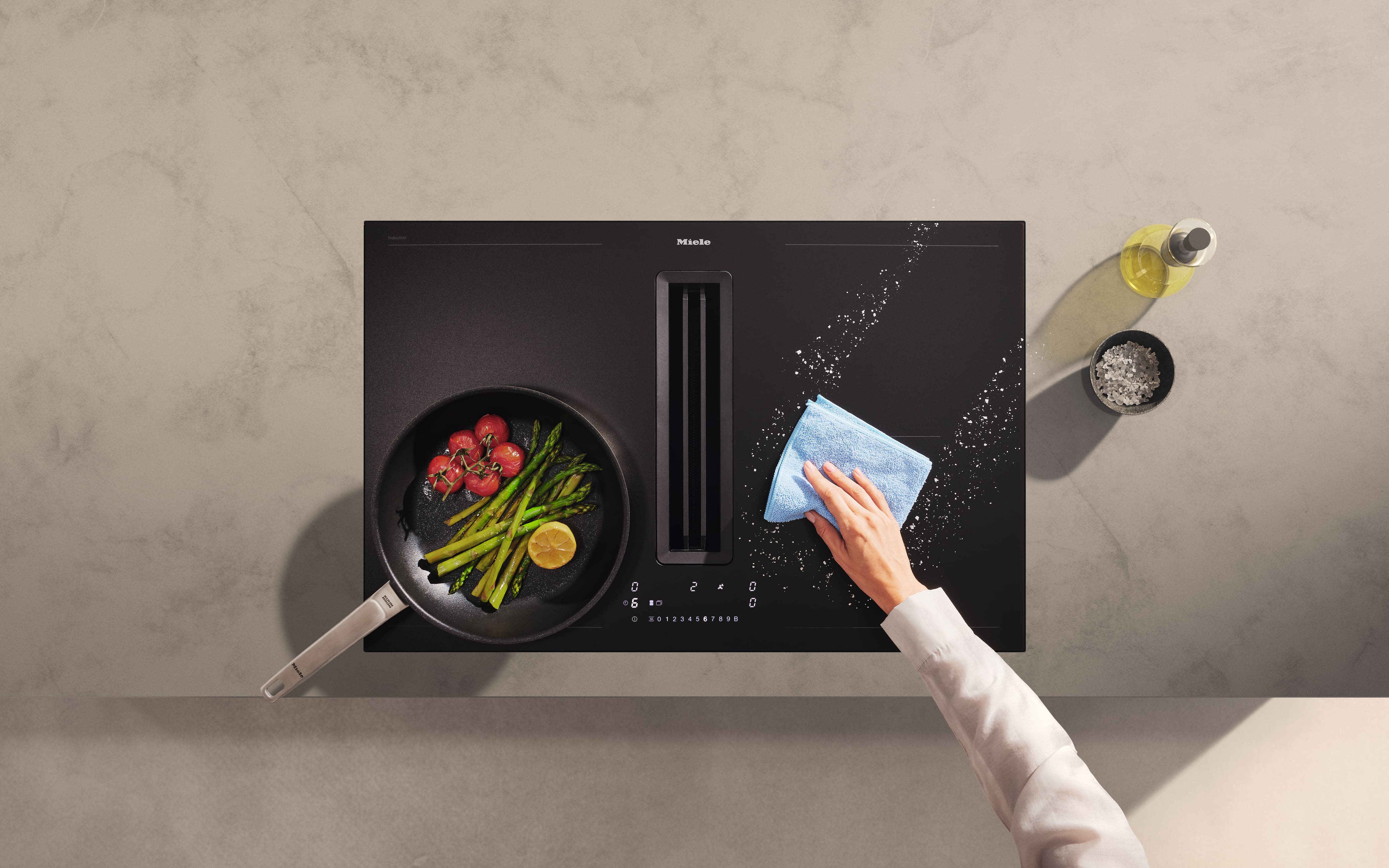 MIELE KMDA7876FL-U kookplaat met afzuiging - 80cm