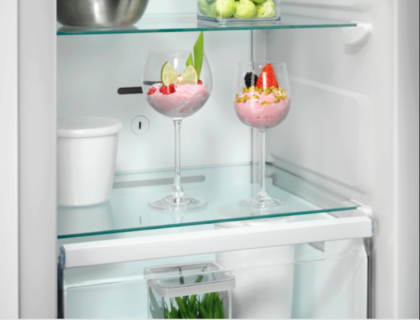 AEG TB7NA181EC 7000 inbouw vriezer - 178cm AEG TB7NA181EC 7000 inbouw vriezer - 178cm