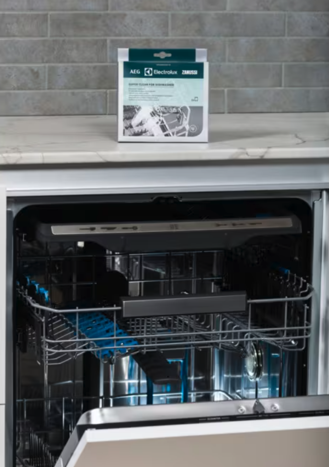 AEG M2DCP050 ontvetter AEG M2DCP050 ontvetter