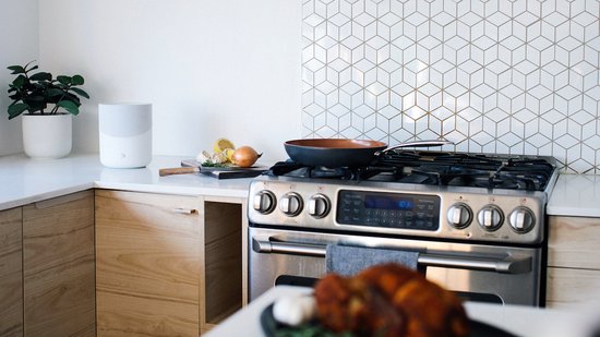 BLUESOUND PULSE M Wit  Draadloze 360 Luidspreker  BLUESOUND PULSE M Wit  Draadloze 360 Luidspreker