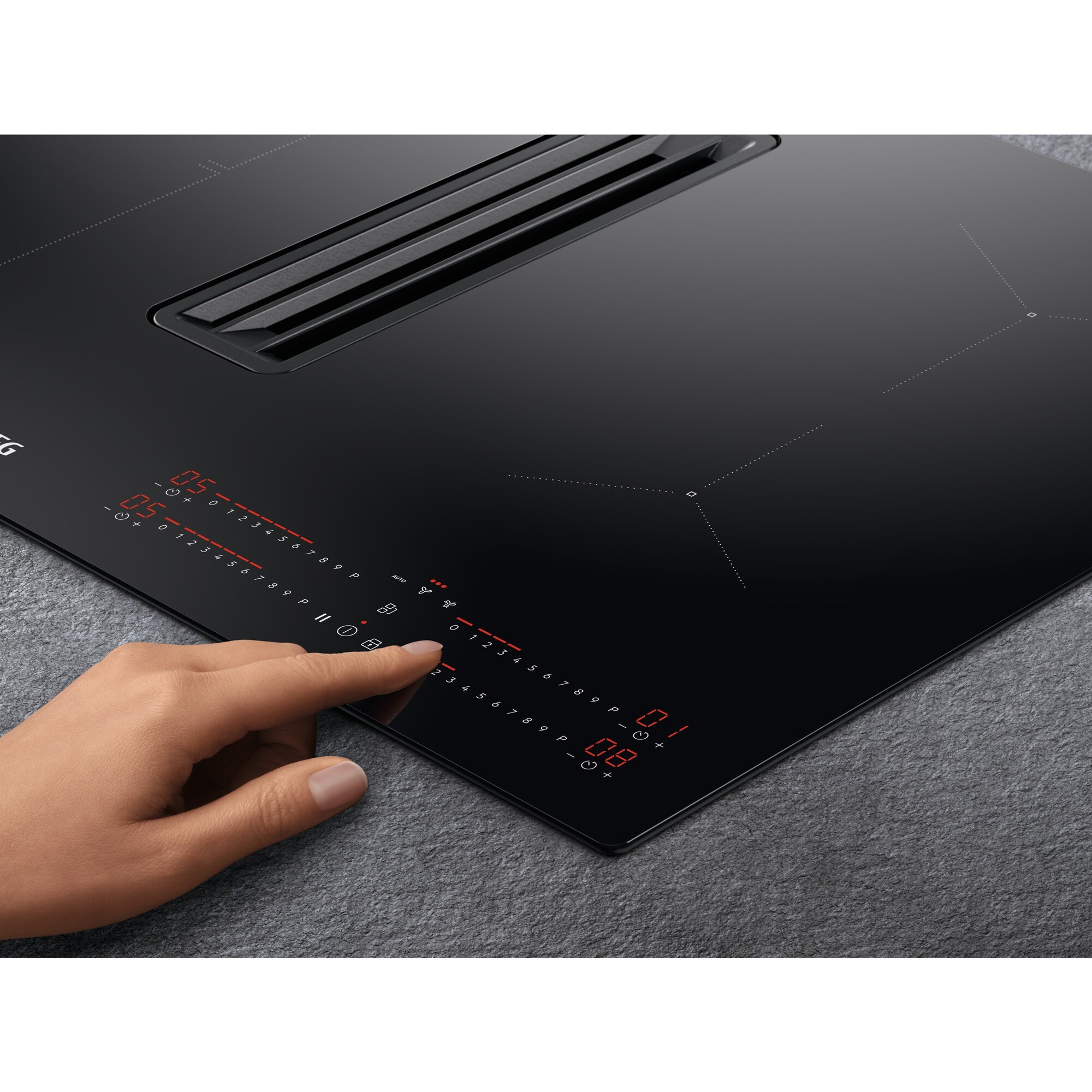 AEG CDE84543CB 6000 kookplaat met afzuiging - 80cm AEG CDE84543CB 6000 kookplaat met afzuiging - 80cm