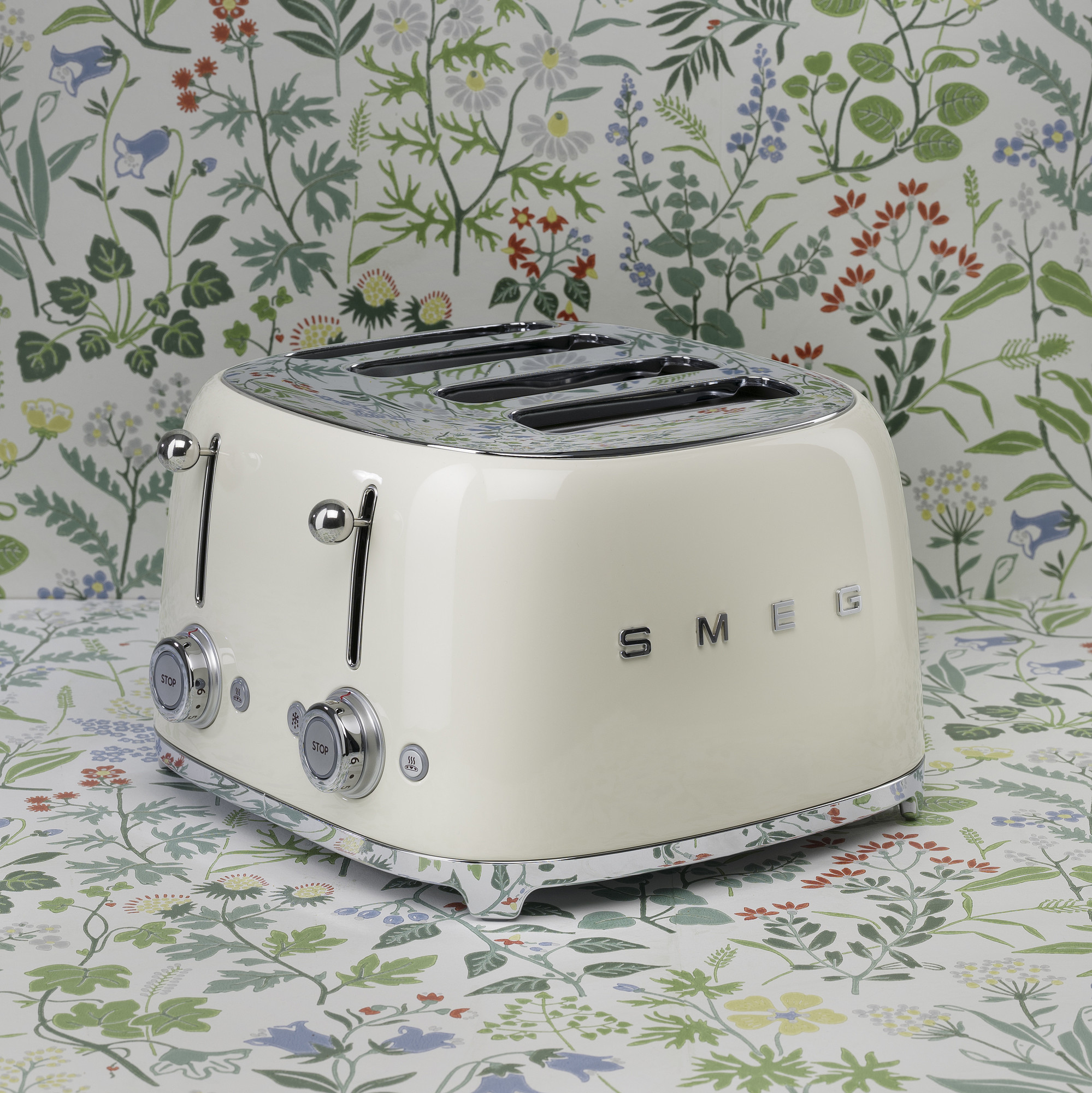 SMEG SDA TSF03CREU broodrooster